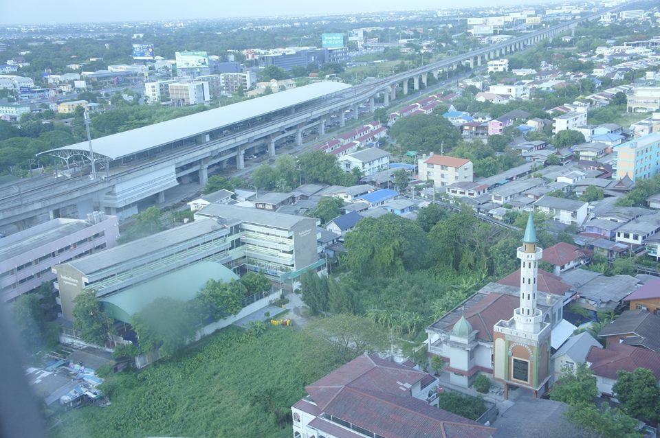 Airport Link Hua Mak Condo Бангкок Экстерьер фото